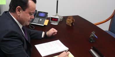 Attorney Robert Vanhemelrijck Bankruptcy Lawyer home foreclosure